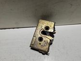 Serrure de porte avant