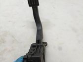 Accelerator throttle pedal