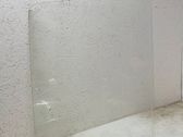 Rear door window glass