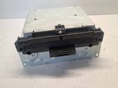 Radio / CD-Player / DVD-Player / Navigation