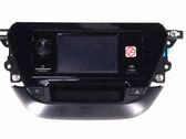 Radio / CD-Player / DVD-Player / Navigation