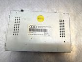 Radio / CD/DVD atskaņotājs / navigācija