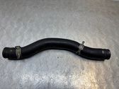 Tuyau de liquide de refroidissement moteur