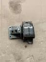 Engine mount vacuum valve