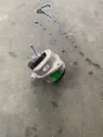 Engine mount vacuum valve