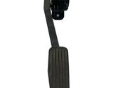 Accelerator throttle pedal
