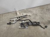 Cerradura de puerta delantera