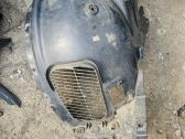 Front wheel arch liner splash guards