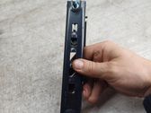 Réglage de la hauteur de la ceinture de sécurité