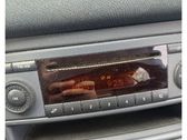 Radio / CD-Player / DVD-Player / Navigation