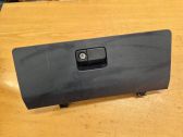 Glove box
