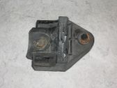 Traverse inférieur support de radiateur