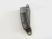 Steering wheel buttons/switches