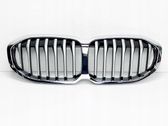 Front bumper upper radiator grill