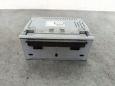 Radio / CD-Player / DVD-Player / Navigation