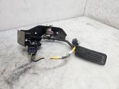 Accelerator throttle pedal
