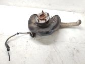 Front wheel hub