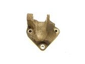 Engine mounting bracket