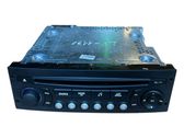 Radio/CD/DVD/GPS head unit
