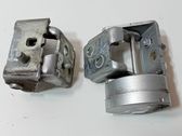 Juego de bisagras de la puerta trasera