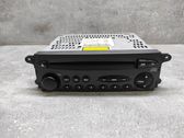 Radio / CD-Player / DVD-Player / Navigation