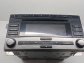 Radio / CD/DVD atskaņotājs / navigācija