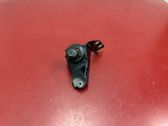 Fender mounting bracket