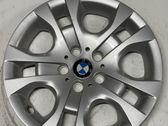 R17 wheel hub/cap/trim