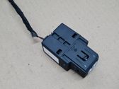 USB-pistokeliitin