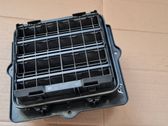 Quarter panel pressure vent