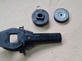Radiator mount bracket