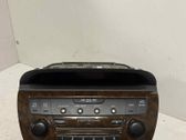 Radio/CD/DVD/GPS-pääyksikkö