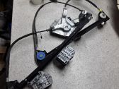 Regulador de puerta delantera con motor