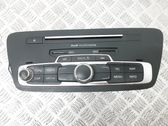 Radio / CD-Player / DVD-Player / Navigation