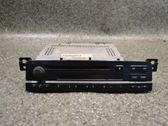 Radio / CD-Player / DVD-Player / Navigation