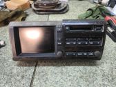 Radio / CD-Player / DVD-Player / Navigation