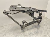 Tailgate/trunk/boot hinge