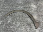 Moldura de la aleta delantera