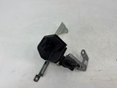 Parcel shelf load cover mount bracket