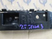 Front bumper mounting bracket