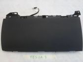 Glove box