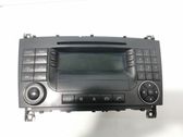 Radio / CD-Player / DVD-Player / Navigation