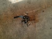 Engine bonnet/hood lock/catch