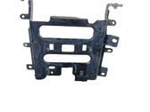 Front bumper mounting bracket