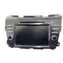 Panel / Radioodtwarzacz CD/DVD/GPS