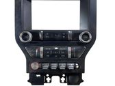 Radio / CD-Player / DVD-Player / Navigation