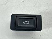 Tailgate/boot open switch button
