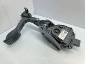 Accelerator throttle pedal