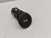 Tailgate opening switch