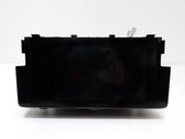 Radio / CD-Player / DVD-Player / Navigation
